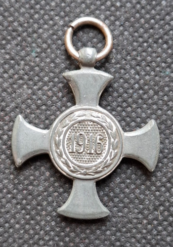 Medaglia kuk croce ferro al - croce, di